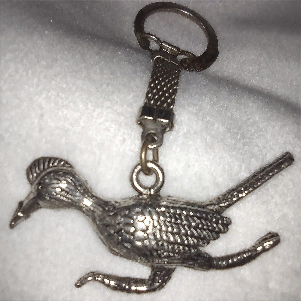 Vintage Estes Park Roadrunner Bird Keychain Metal‎